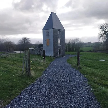La Tour De Vesly * Belval (Manche)